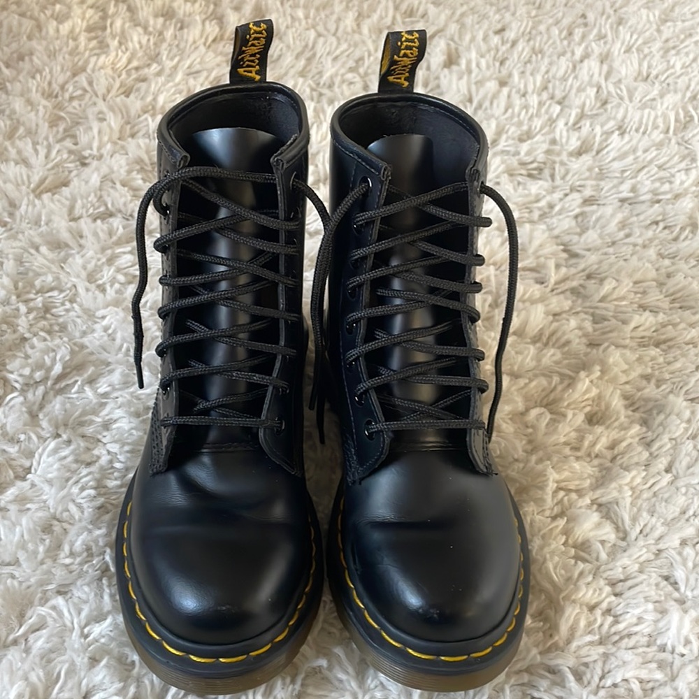 Dr. Martens 1460 Size 6 Women